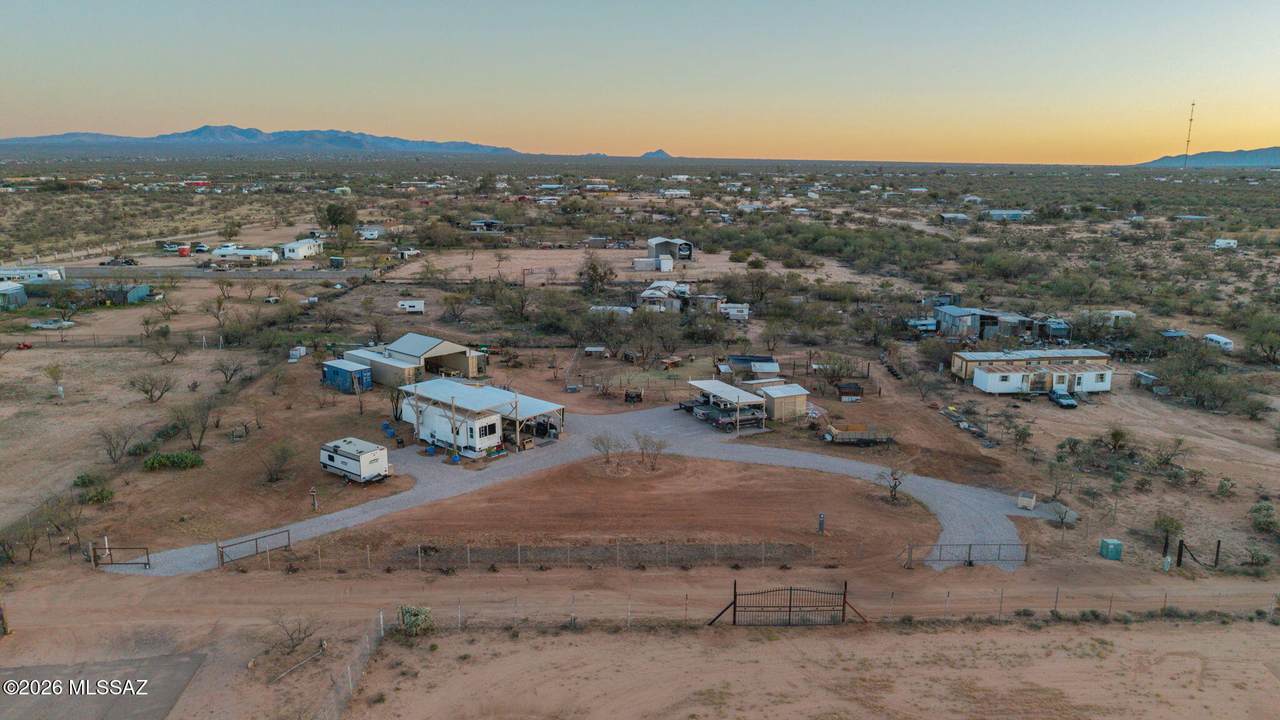 15465 Dales Drive - Photo 1