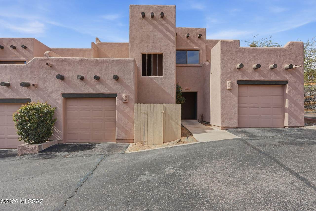 3011 Trevi Place - Photo 1