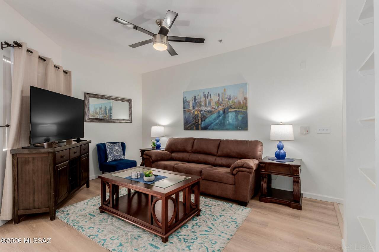 5400 Williams Boulevard - Photo 1