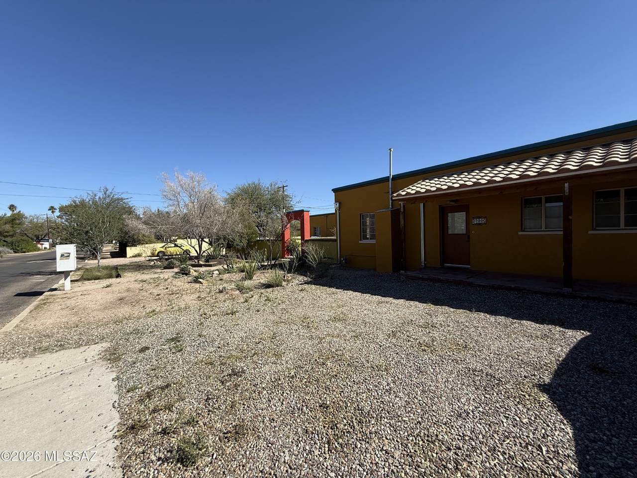 722 Palo Verde Boulevard - Photo 1