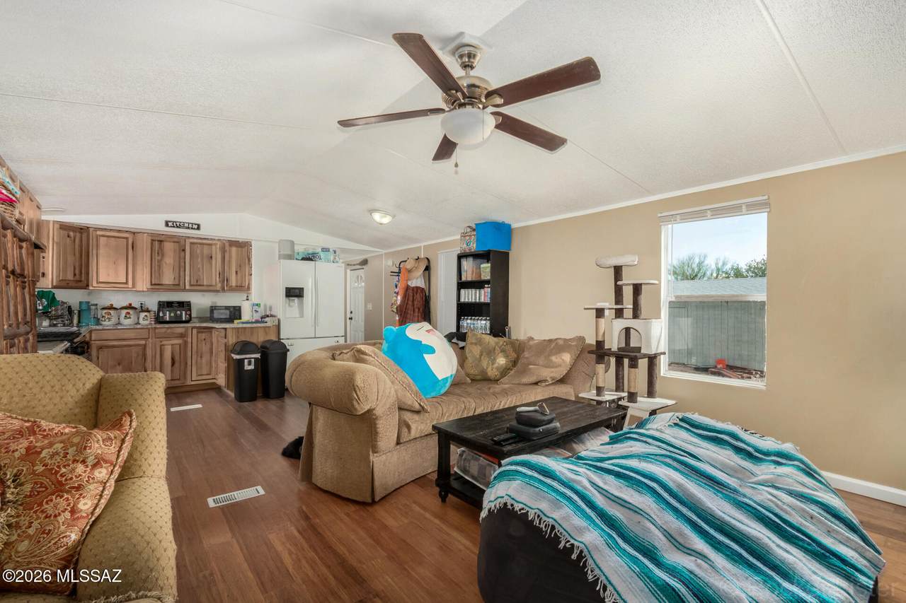 https://bt-photos.global.ssl.fastly.net/tucson/1280_boomver_1_22606725-2.jpg