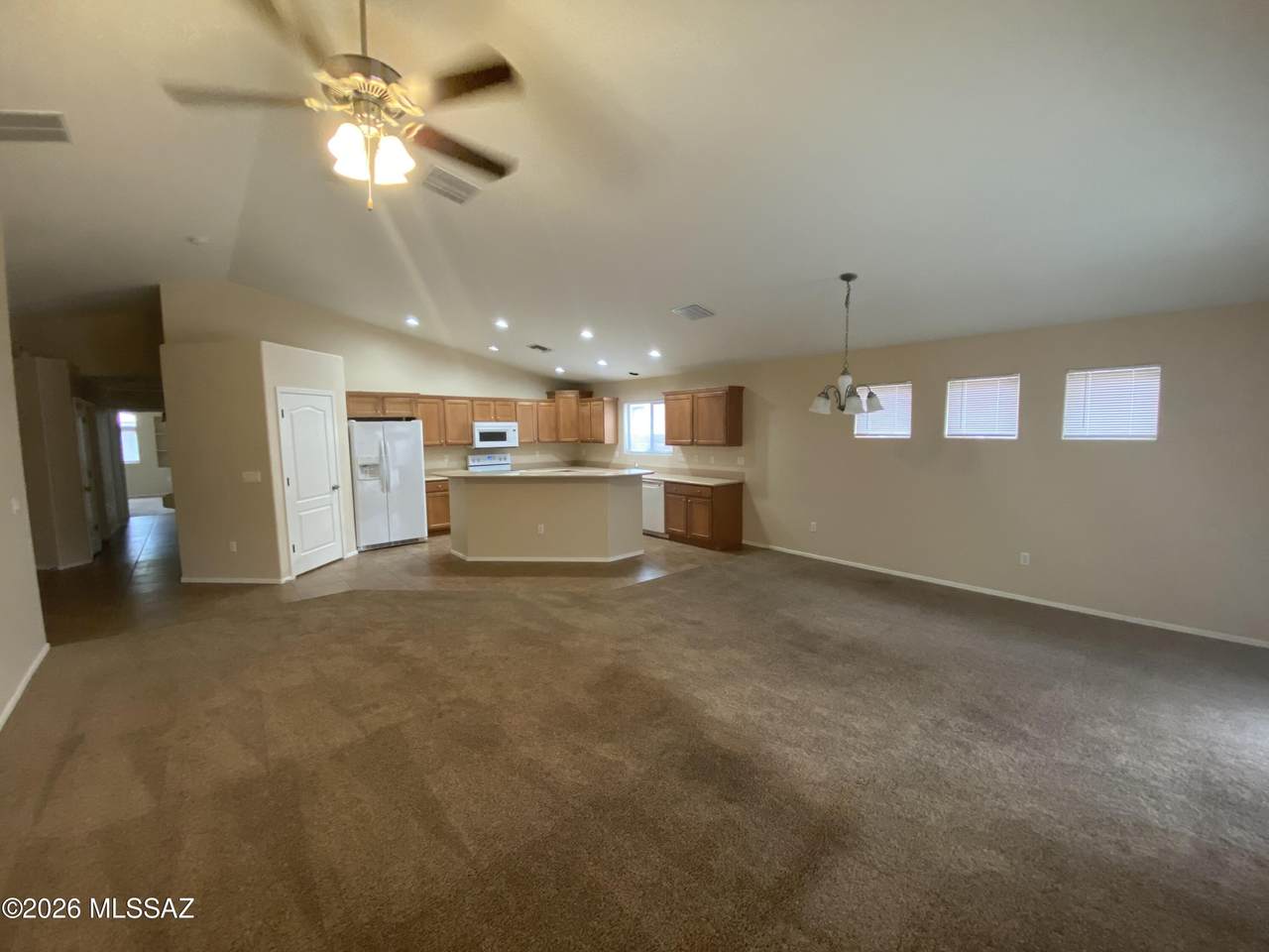 https://bt-photos.global.ssl.fastly.net/tucson/1280_boomver_1_22606756-2.jpg