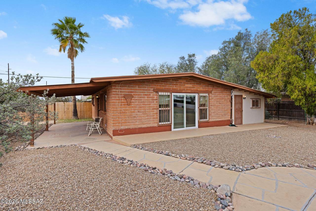 https://bt-photos.global.ssl.fastly.net/tucson/1280_boomver_1_22606907-2.jpg