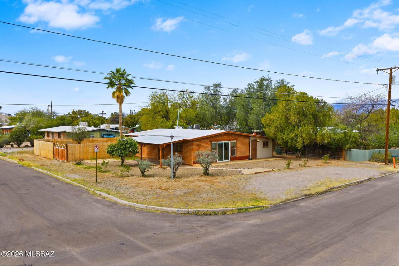 https://bt-photos.global.ssl.fastly.net/tucson/1280_boomver_1_22606907-2.jpg