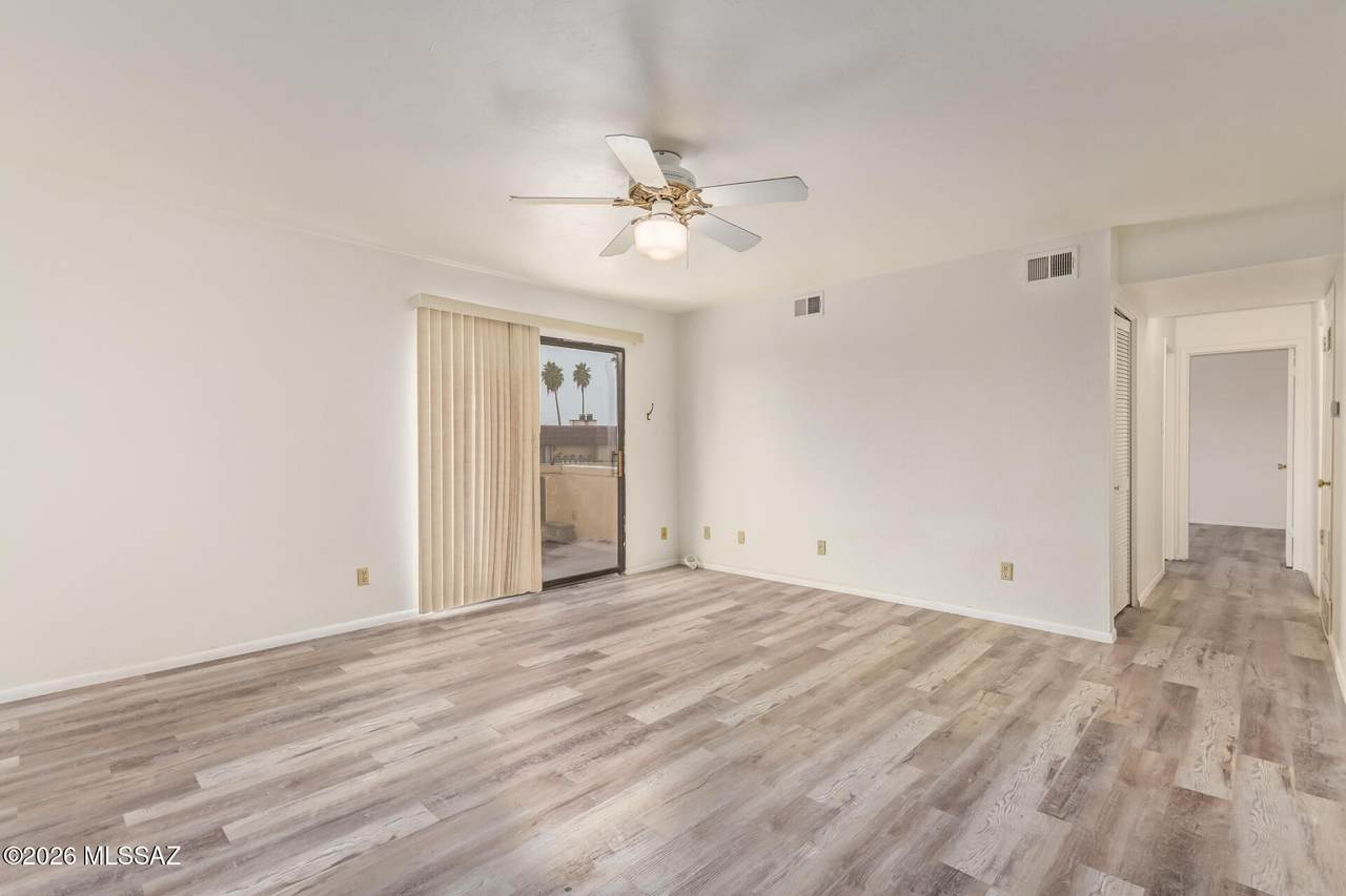 461 Yucca Court - Photo 1