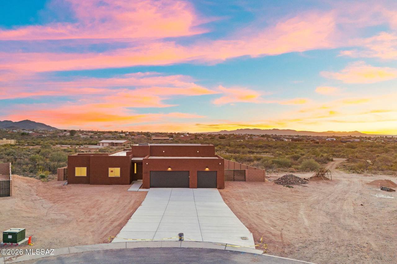 1132 Range Rider Place - Photo 1
