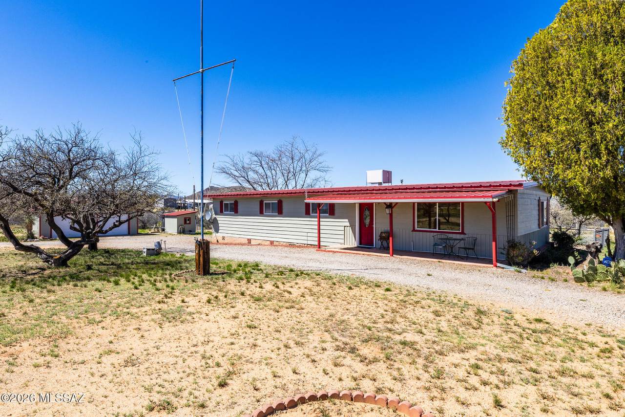 24261 Shawnee Trail - Photo 1