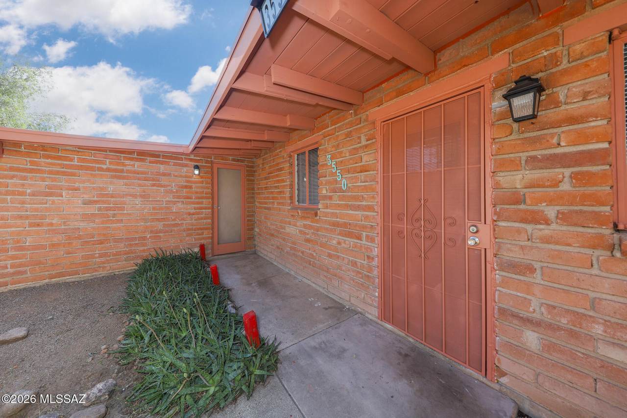 3550 Blacklidge Drive - Photo 1