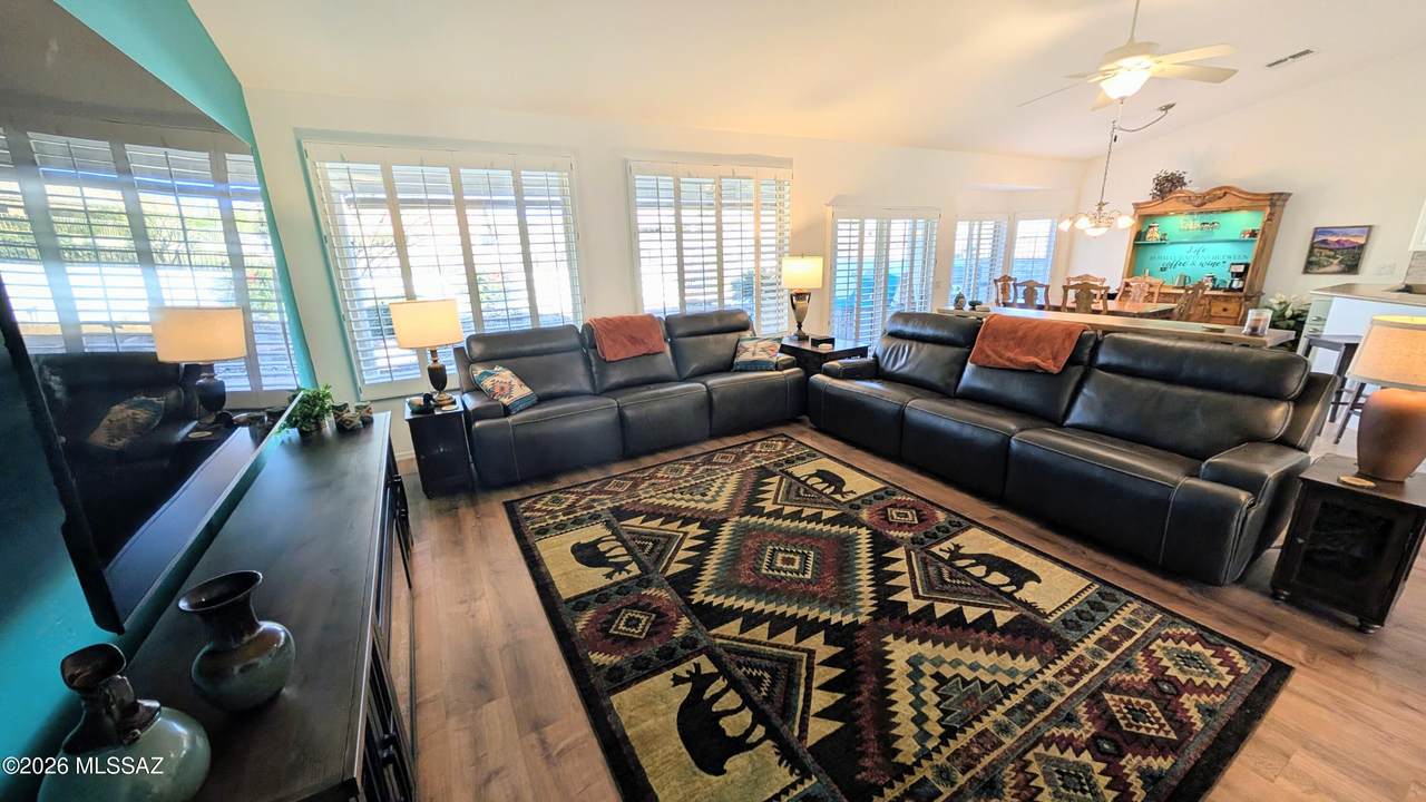 https://bt-photos.global.ssl.fastly.net/tucson/1280_boomver_1_22607165-2.jpg