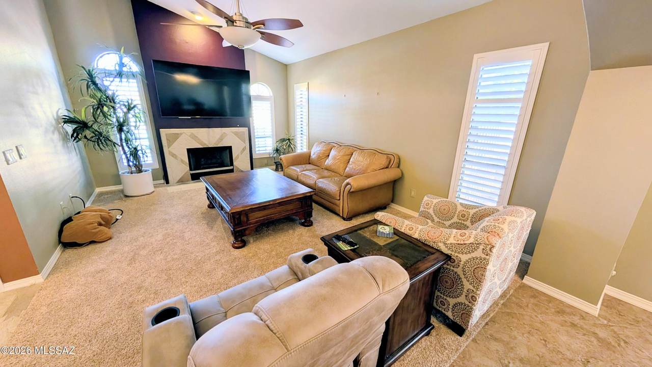 https://bt-photos.global.ssl.fastly.net/tucson/1280_boomver_1_22607449-2.jpg