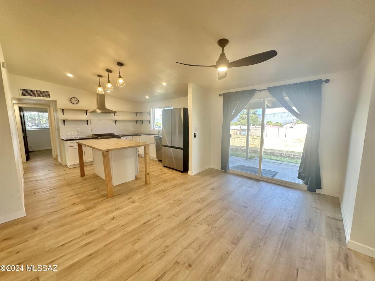https://bt-photos.global.ssl.fastly.net/tucson/1280_boomver_1_22607465-2.jpg