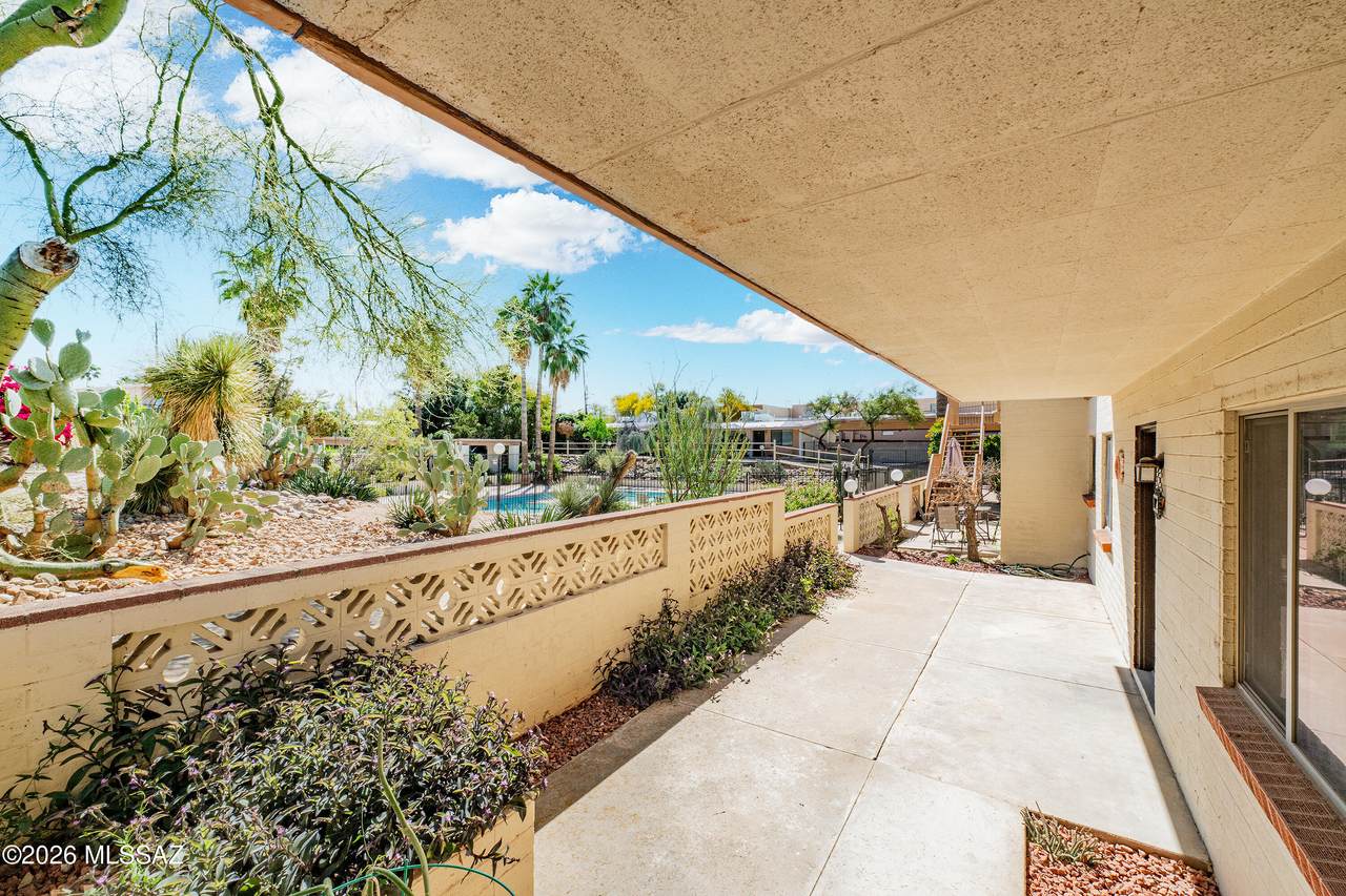 https://bt-photos.global.ssl.fastly.net/tucson/1280_boomver_1_22607505-2.jpg