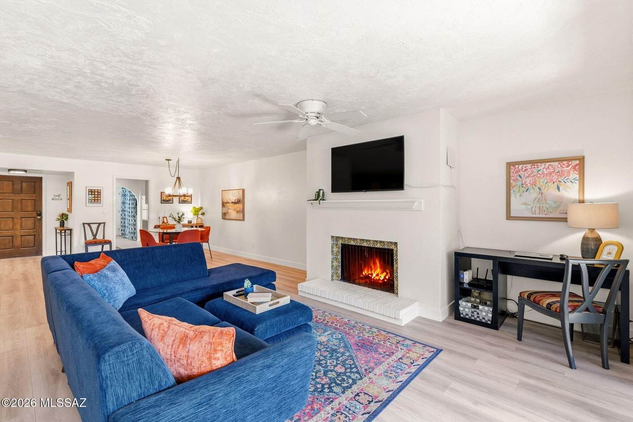 558 Dodge Boulevard - Photo 1