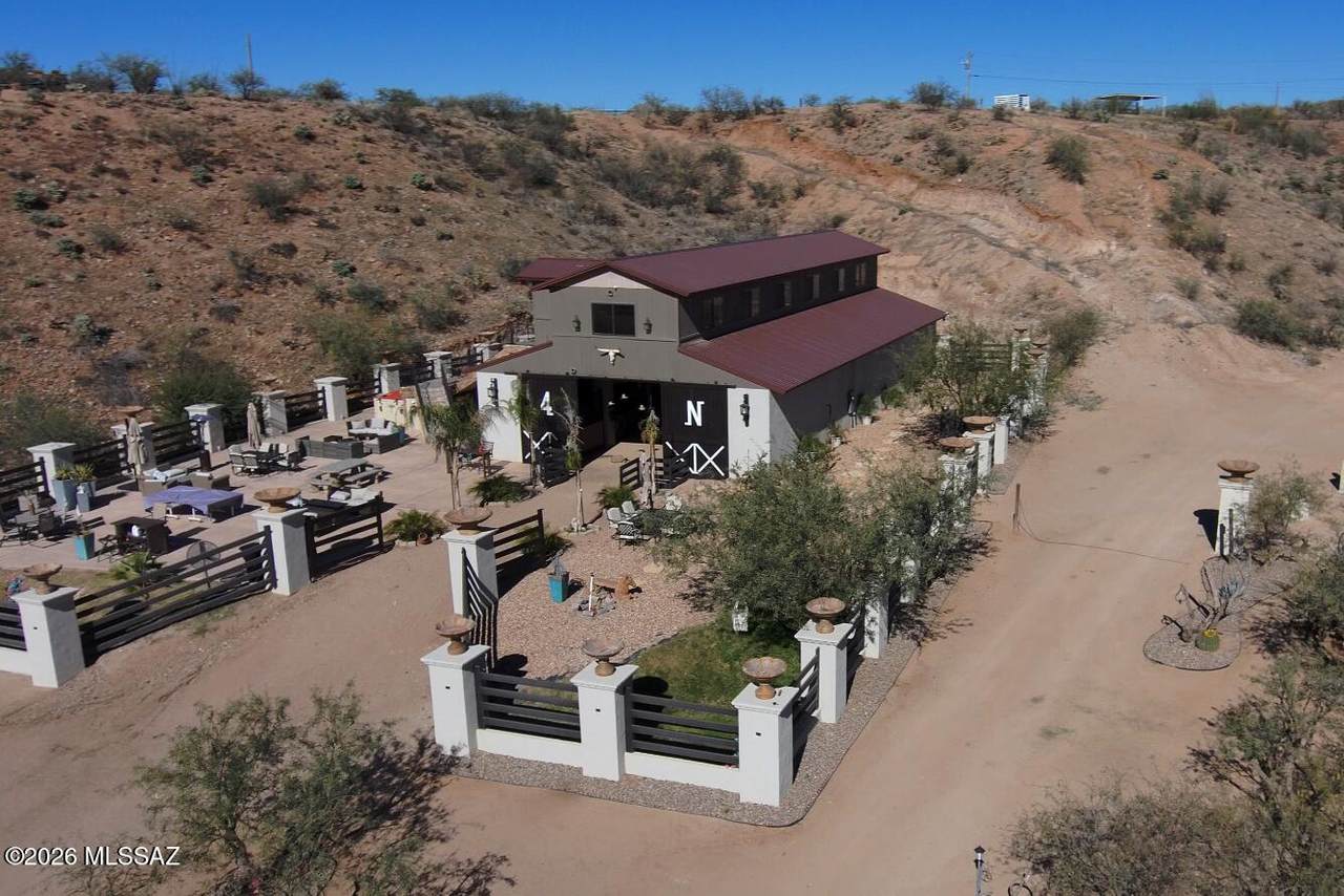 135 Calle Julie Ann - Photo 1