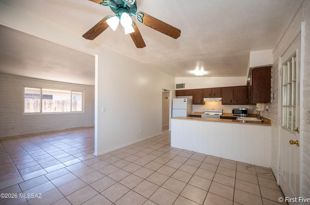 https://bt-photos.global.ssl.fastly.net/tucson/1280_boomver_1_22607650-2.jpg