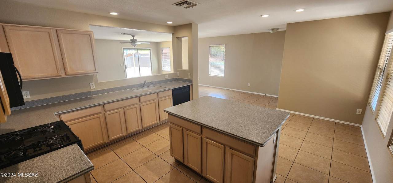 https://bt-photos.global.ssl.fastly.net/tucson/1280_boomver_1_22607654-2.jpg