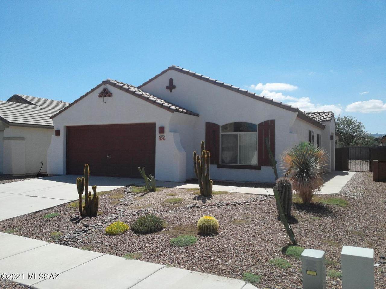 7925 Mural Hill Drive - Photo 1