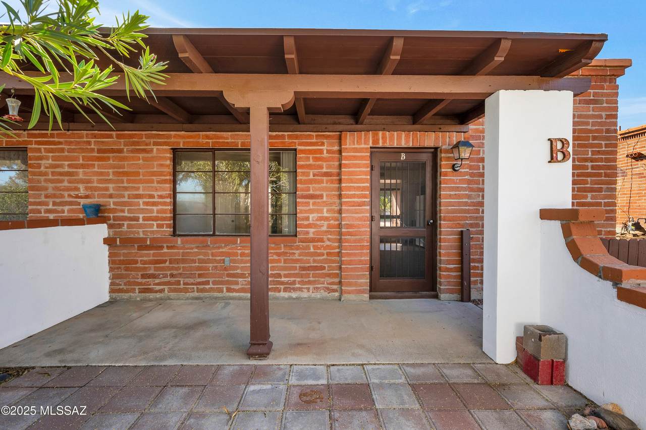 341 Camino Penasco - Photo 1