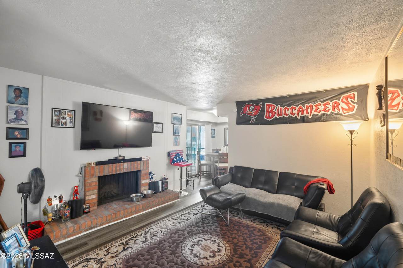 https://bt-photos.global.ssl.fastly.net/tucson/1280_boomver_1_22607926-2.jpg