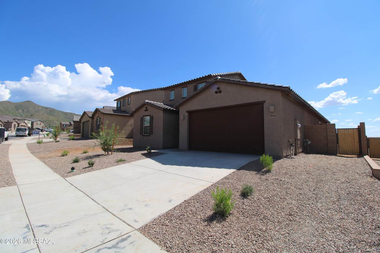 https://bt-photos.global.ssl.fastly.net/tucson/1280_boomver_1_22607943-2.jpg