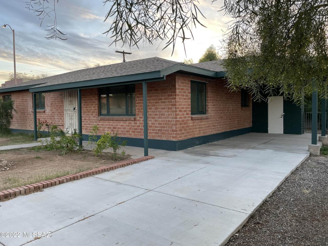 https://bt-photos.global.ssl.fastly.net/tucson/1280_boomver_1_22608198-2.jpg