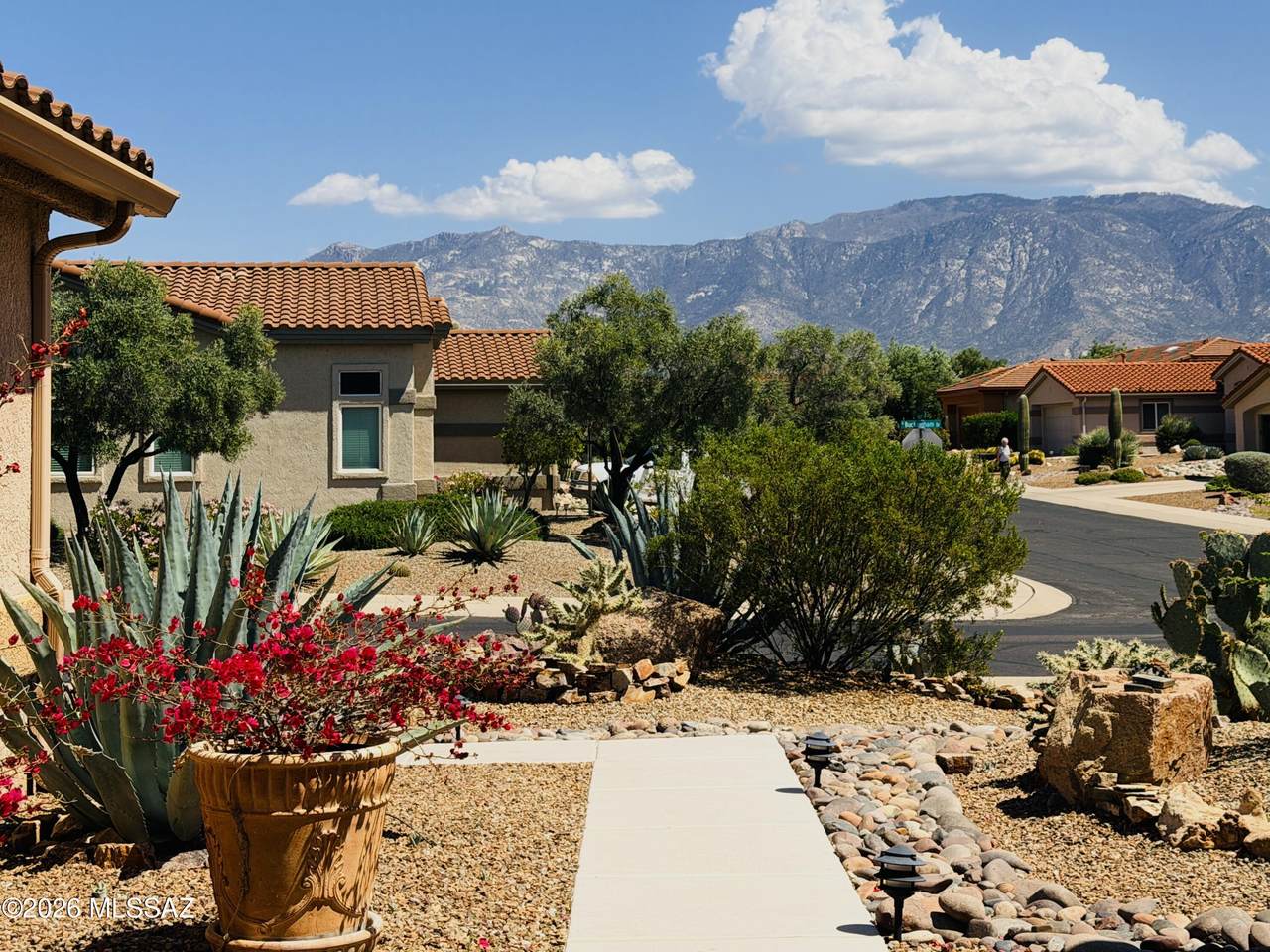 https://bt-photos.global.ssl.fastly.net/tucson/1280_boomver_1_22608291-2.jpg