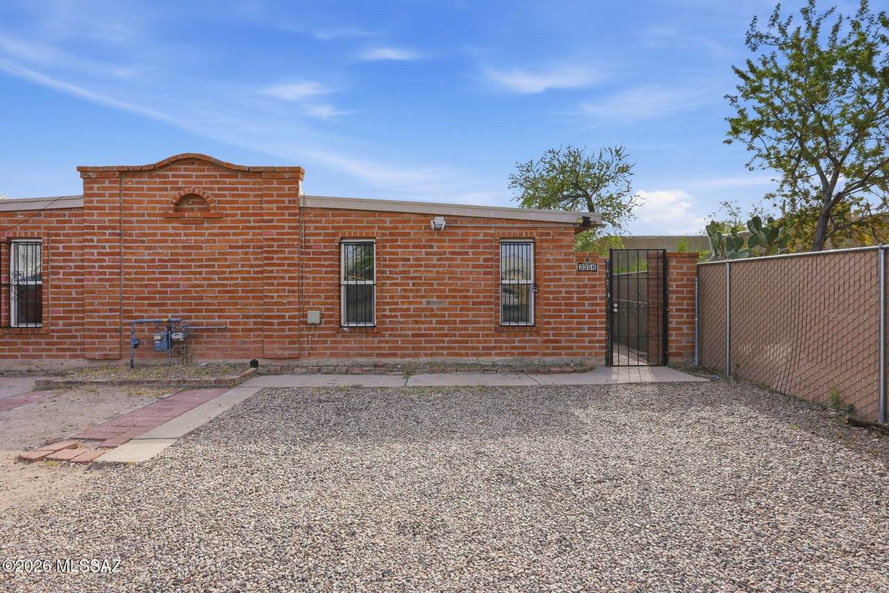 3358 -3356 Geronimo Avenue - Photo 1