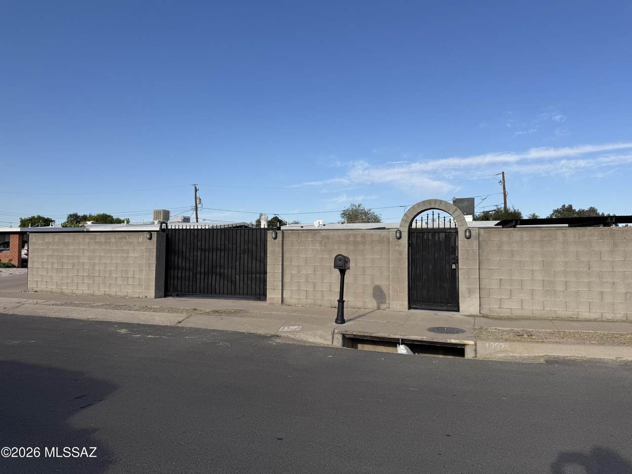 https://bt-photos.global.ssl.fastly.net/tucson/orig_boomver_1_22608621-2.jpg
