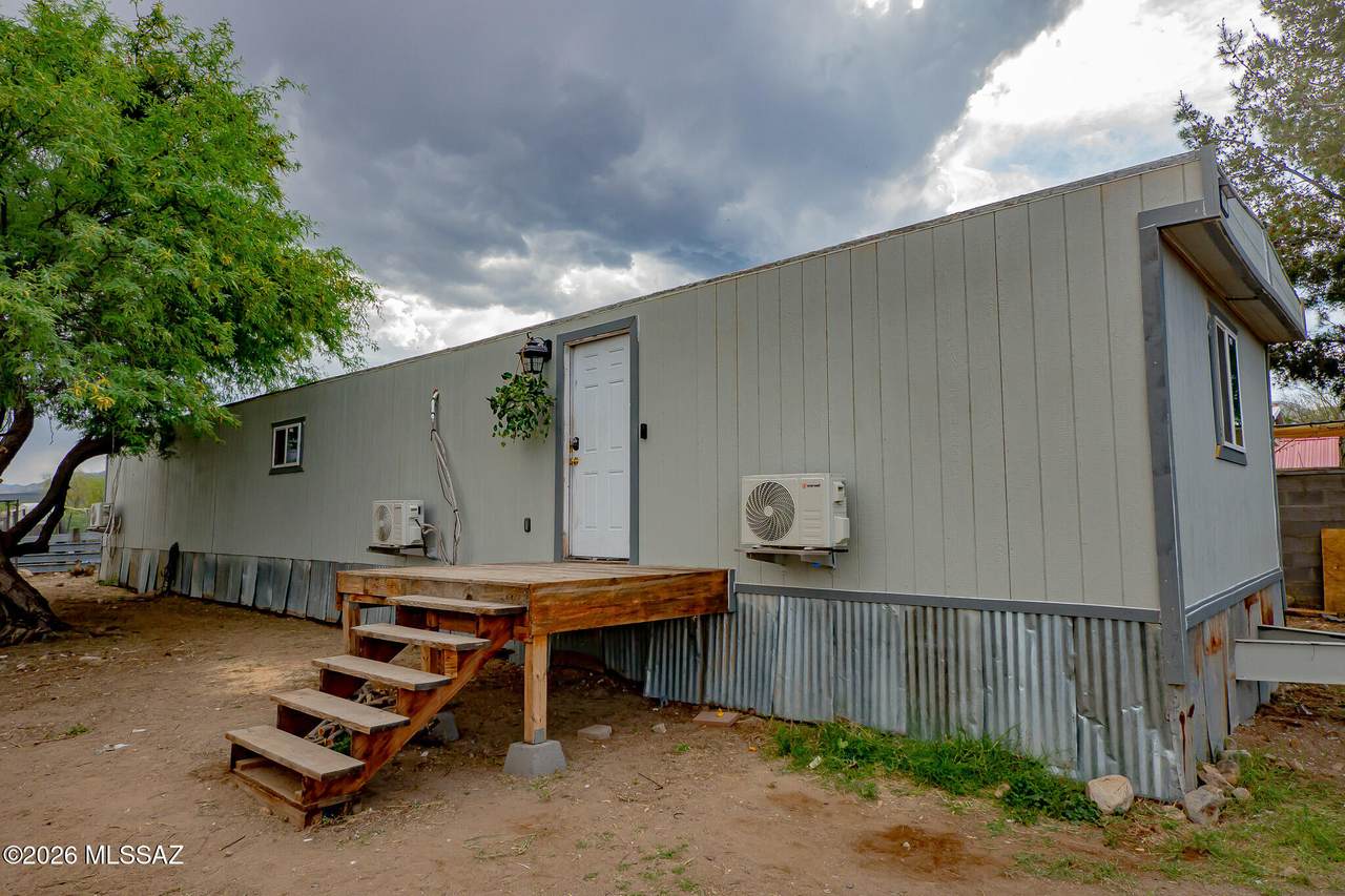 1263 Saguaro Street - Photo 1