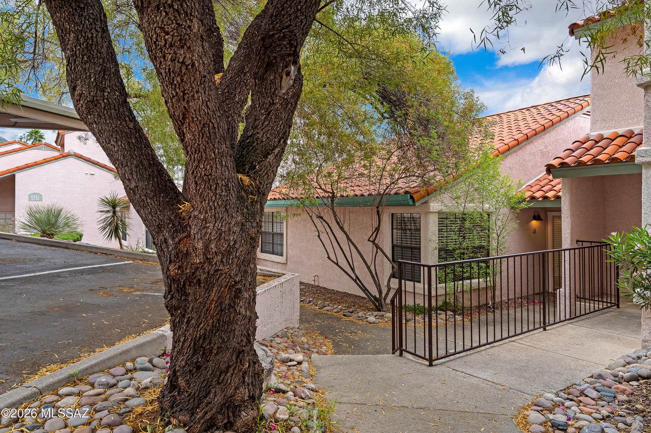 https://bt-photos.global.ssl.fastly.net/tucson/1280_boomver_1_22608885-2.jpg