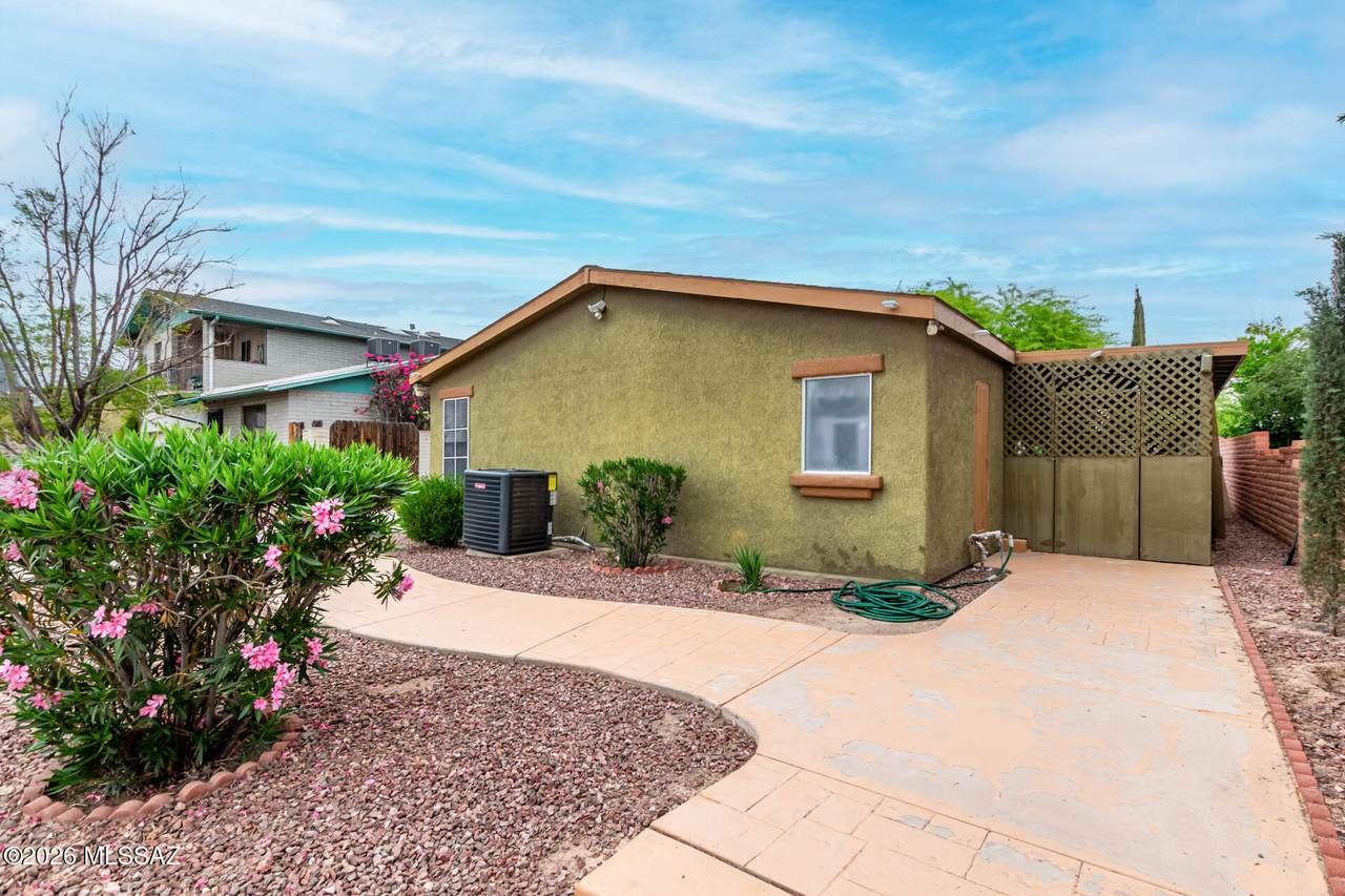 https://bt-photos.global.ssl.fastly.net/tucson/1280_boomver_1_22608965-2.jpg