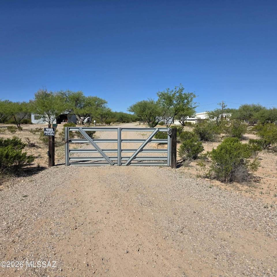 1530 Libertine Lane - Photo 1