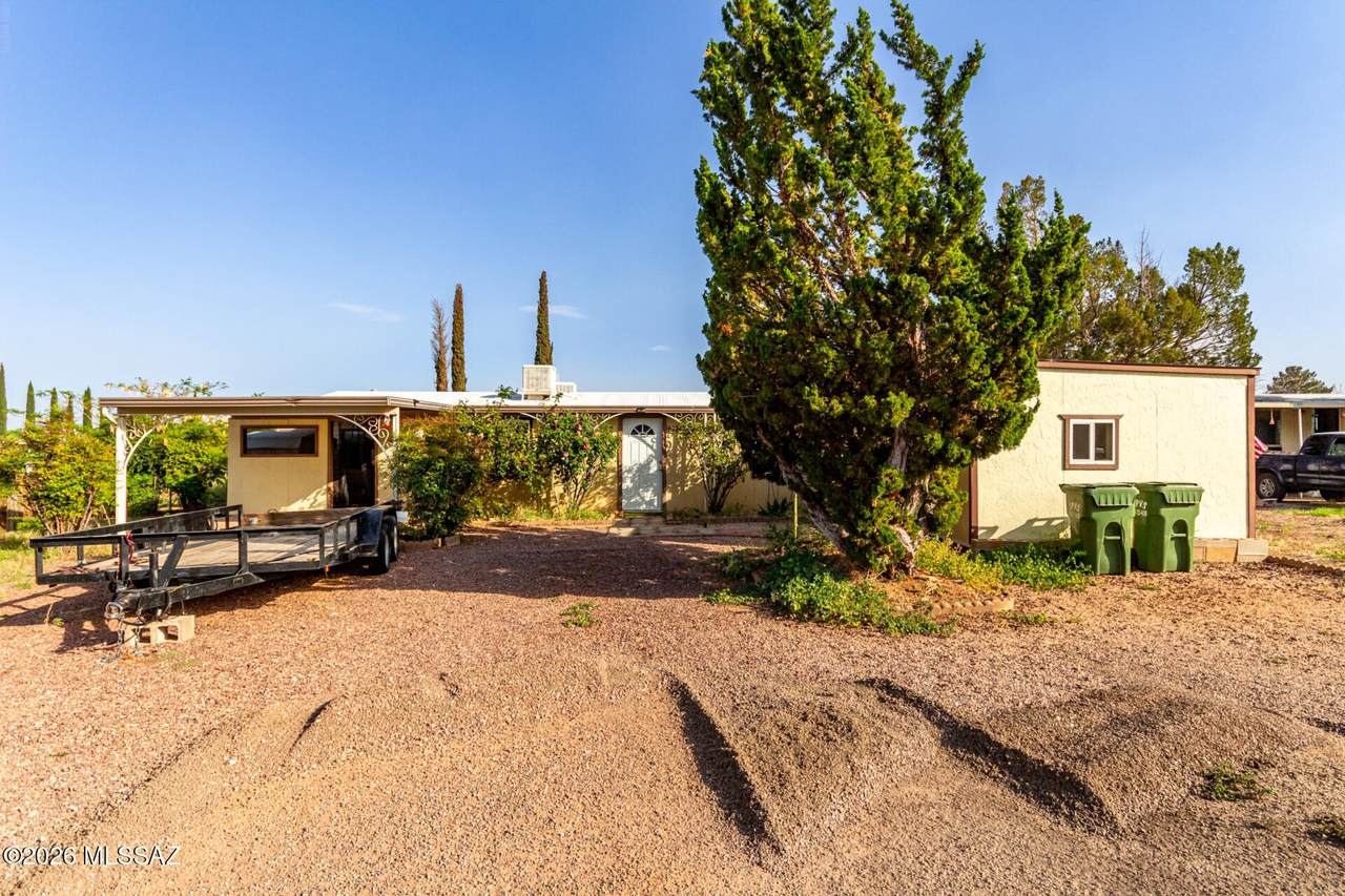 3781 Holly Place - Photo 1