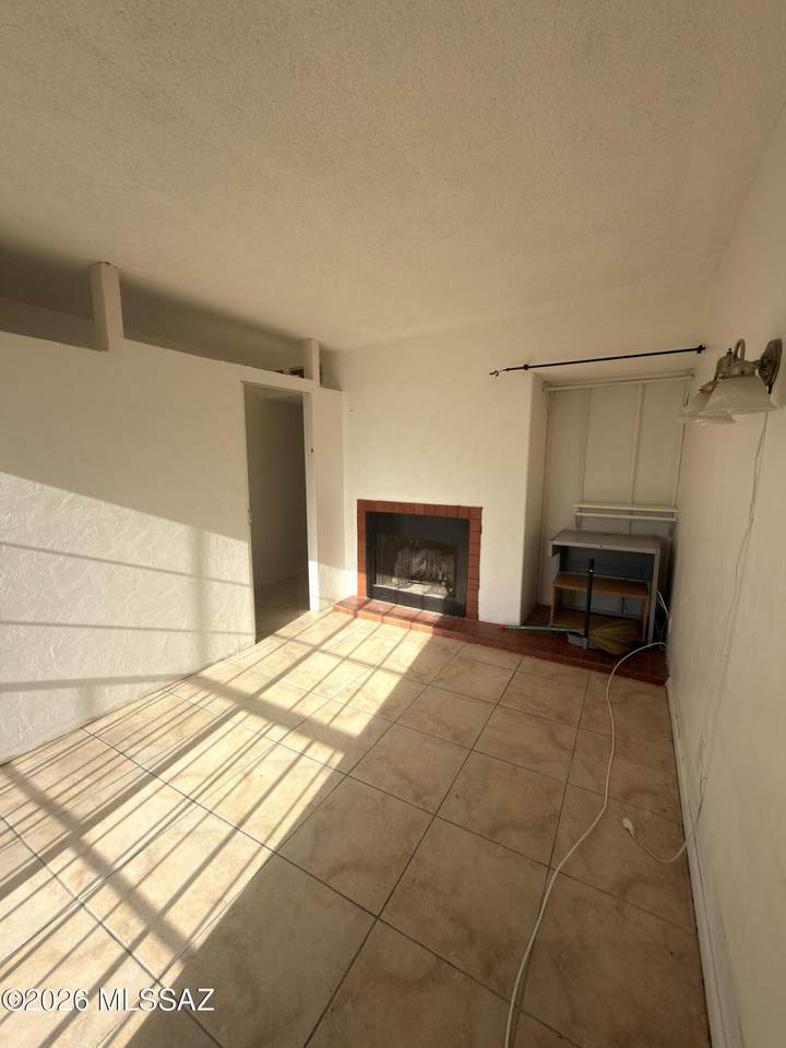 https://bt-photos.global.ssl.fastly.net/tucson/1280_boomver_1_22609272-2.jpg