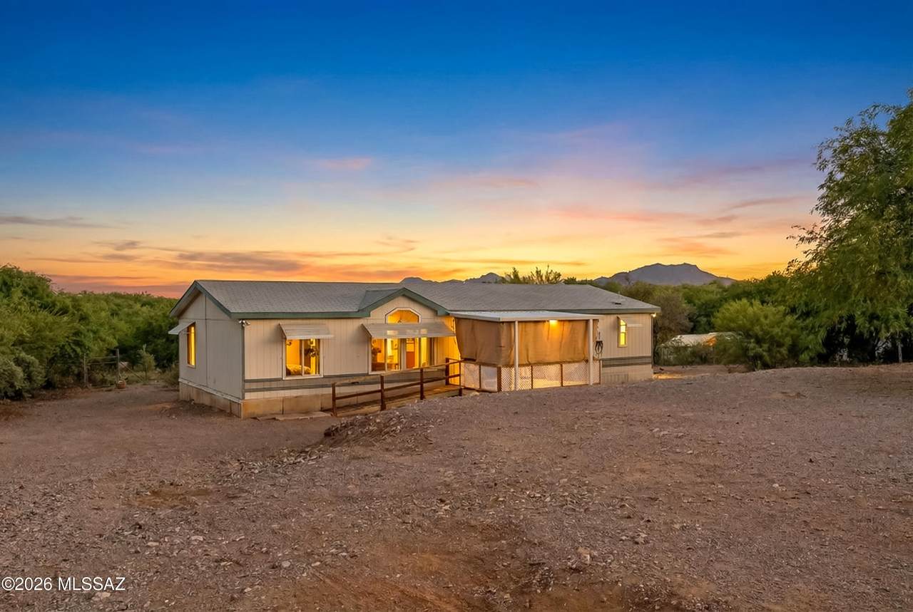 4851 Arivaca Road - Photo 1