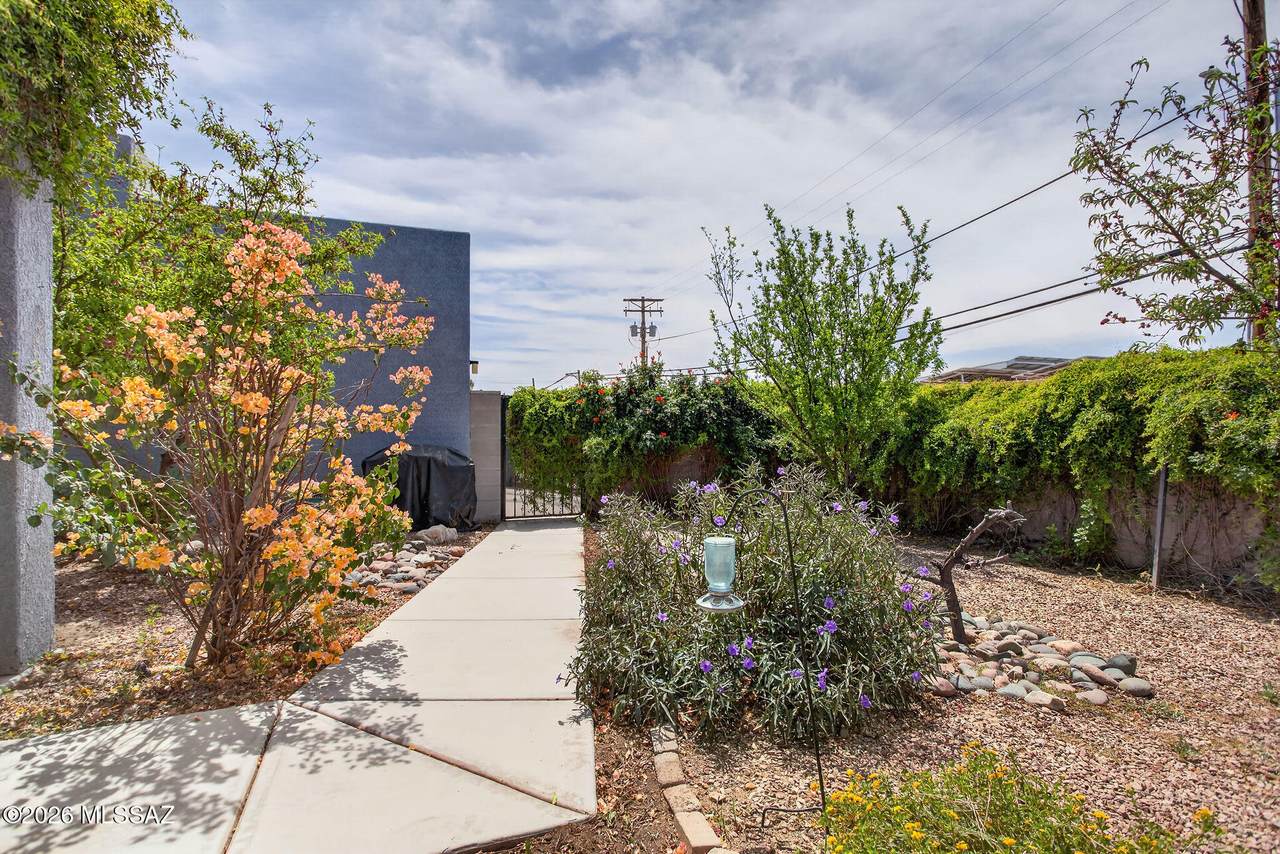 https://bt-photos.global.ssl.fastly.net/tucson/1280_boomver_1_22609311-2.jpg