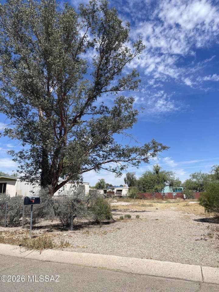 2716 Golda Street - Photo 1