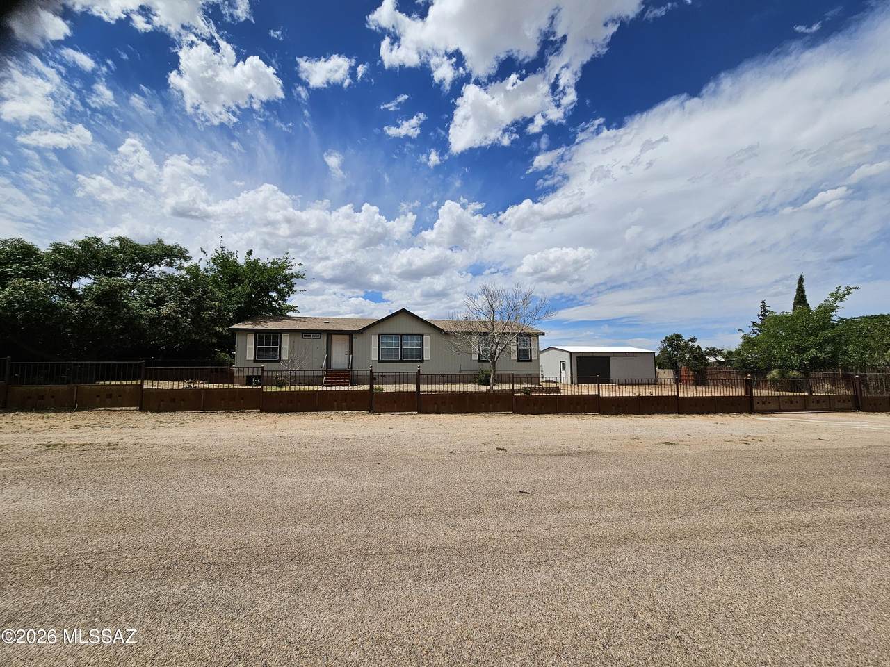 https://bt-photos.global.ssl.fastly.net/tucson/1280_boomver_1_22609768-2.jpg
