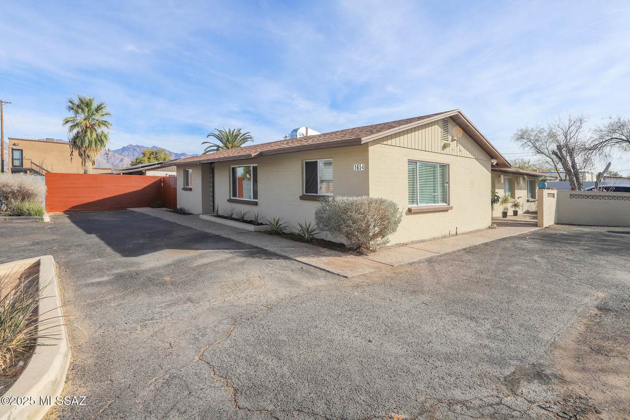 https://bt-photos.global.ssl.fastly.net/tucson/1280_boomver_1_22610108-2.jpg