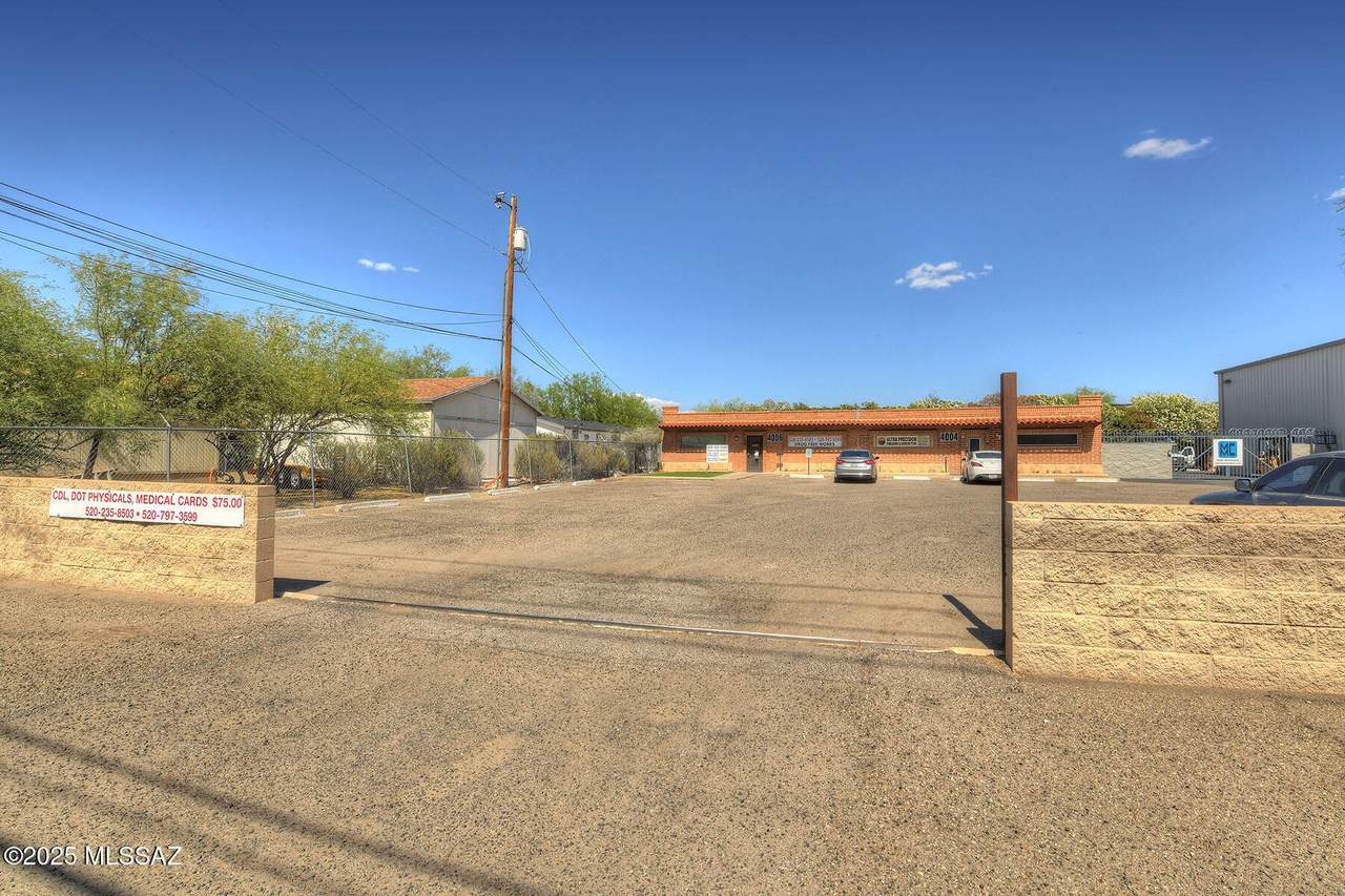 4004 Romero Road - Photo 1