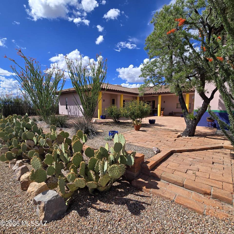 https://bt-photos.global.ssl.fastly.net/tucson/1280_boomver_1_22610251-2.jpg