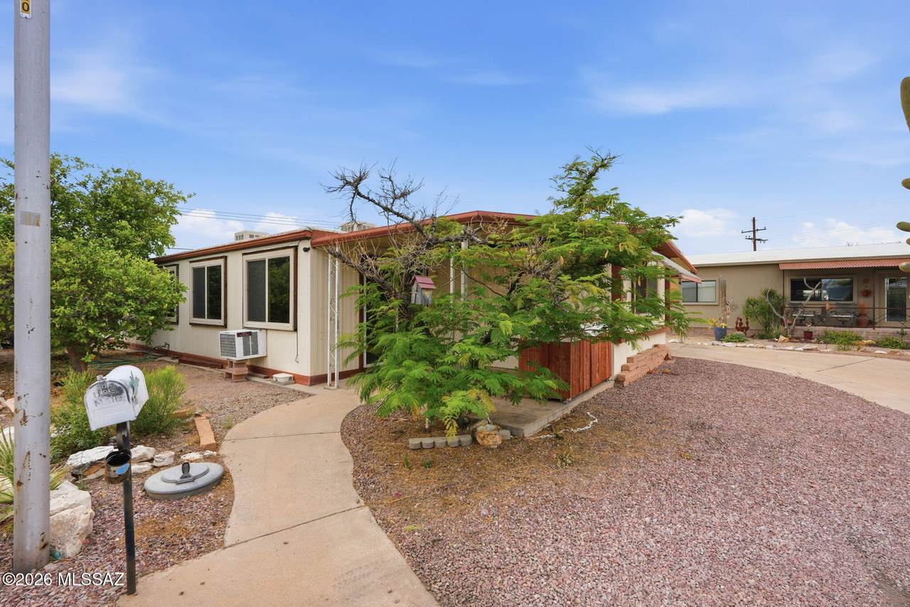 5441 Lazy Heart Street - Photo 1
