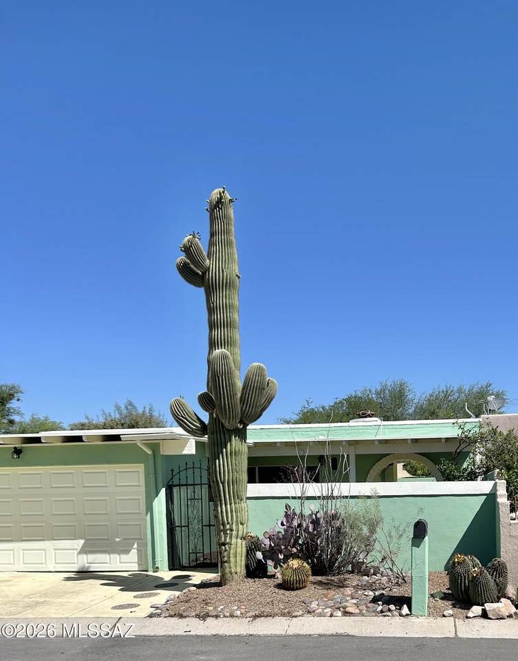 https://bt-photos.global.ssl.fastly.net/tucson/1280_boomver_1_22610396-2.jpg