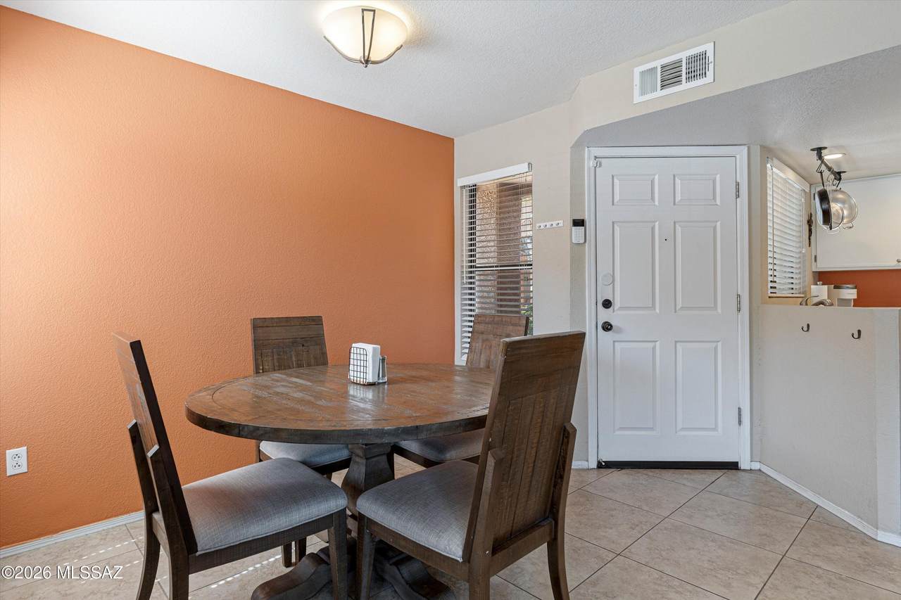 https://bt-photos.global.ssl.fastly.net/tucson/1280_boomver_1_22610539-2.jpg