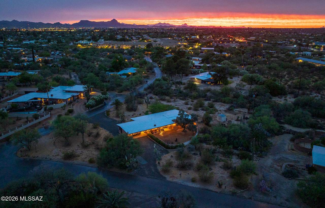 https://bt-photos.global.ssl.fastly.net/tucson/1280_boomver_1_22610601-2.jpg