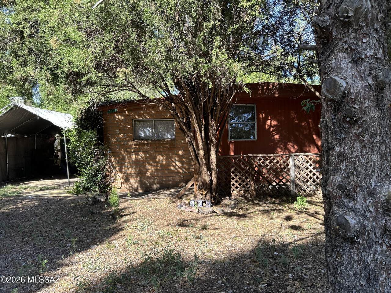 408 Sheard Drive - Photo 1