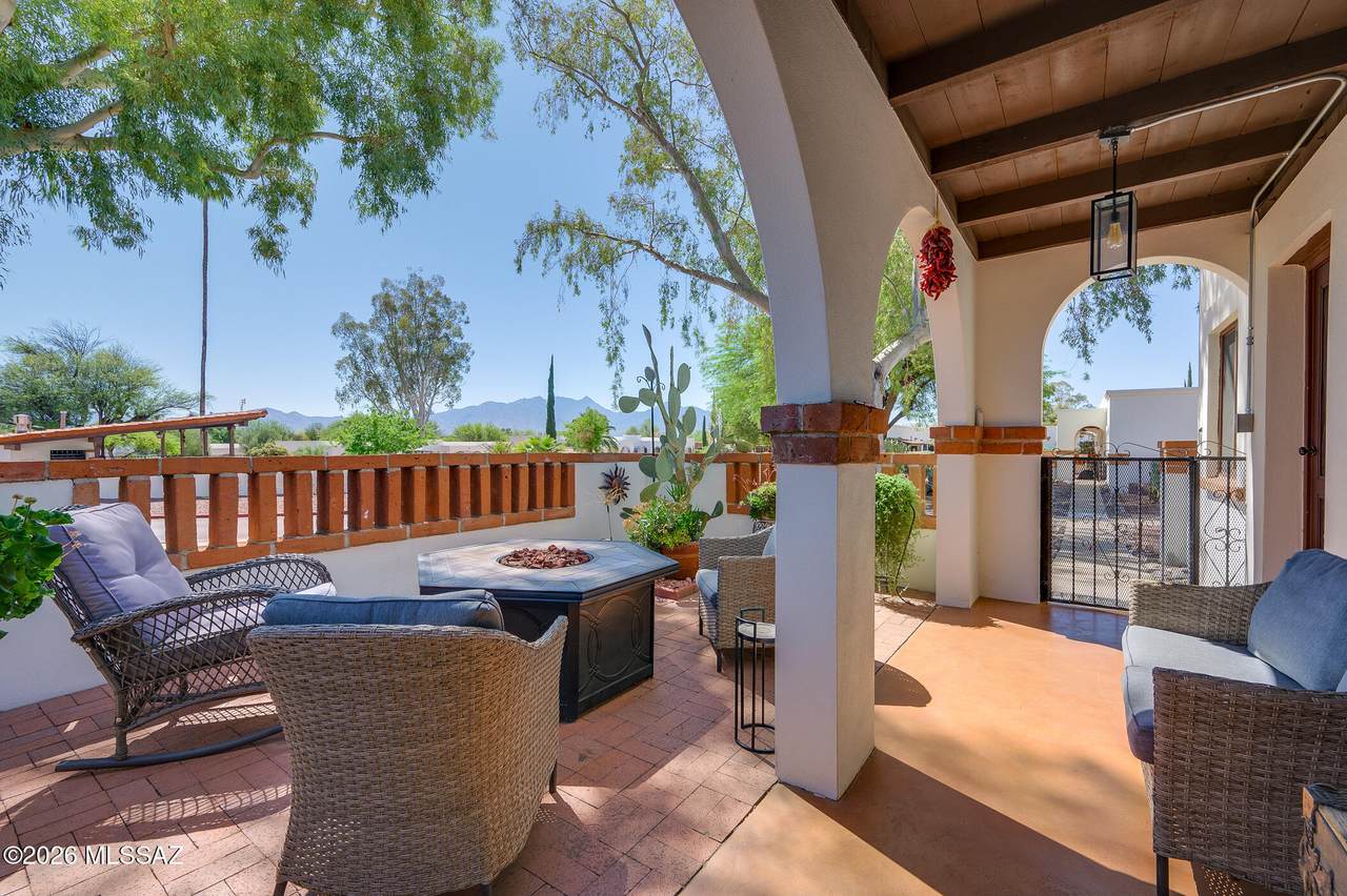 392 Paseo Cerro - Photo 1