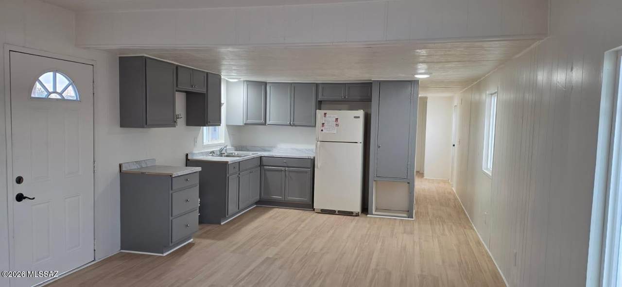 2602 Walnut Street - Photo 1