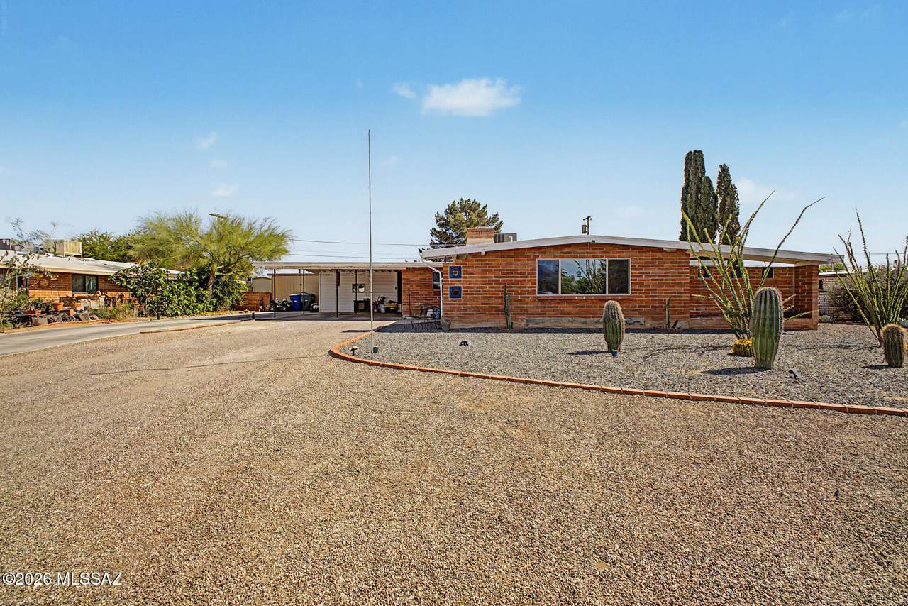 5936 Hawthorne Street - Photo 1
