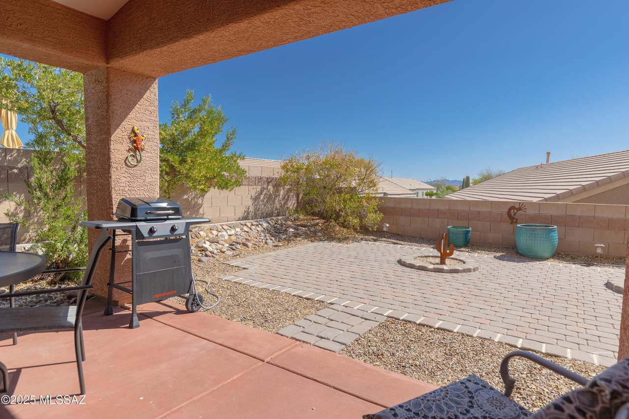 5357 Eagle Claws Court - Photo 1
